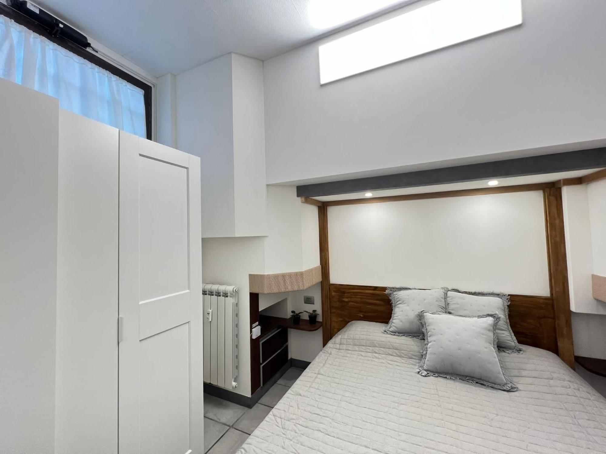 "R&P Apartment", Short Term Stay, Elegant Design, Bisceglie Metro Station, Easy For San Siro And Fiera Milano, Free Parking Екстериор снимка